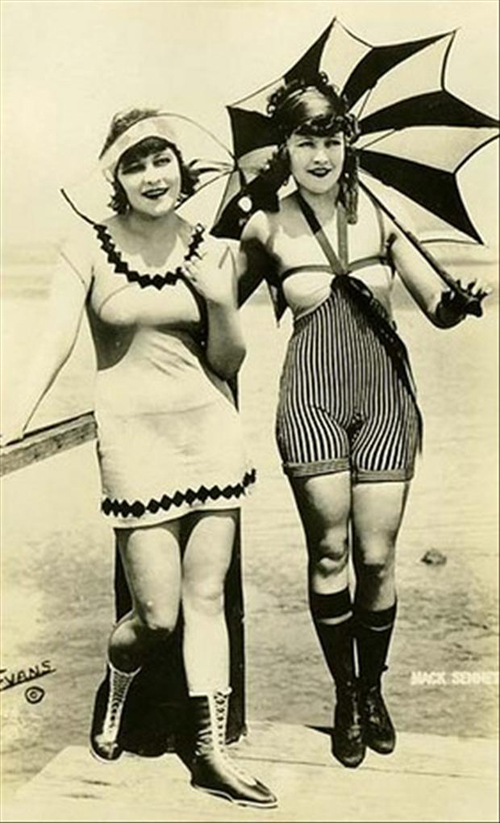 old-style-bathing-suits