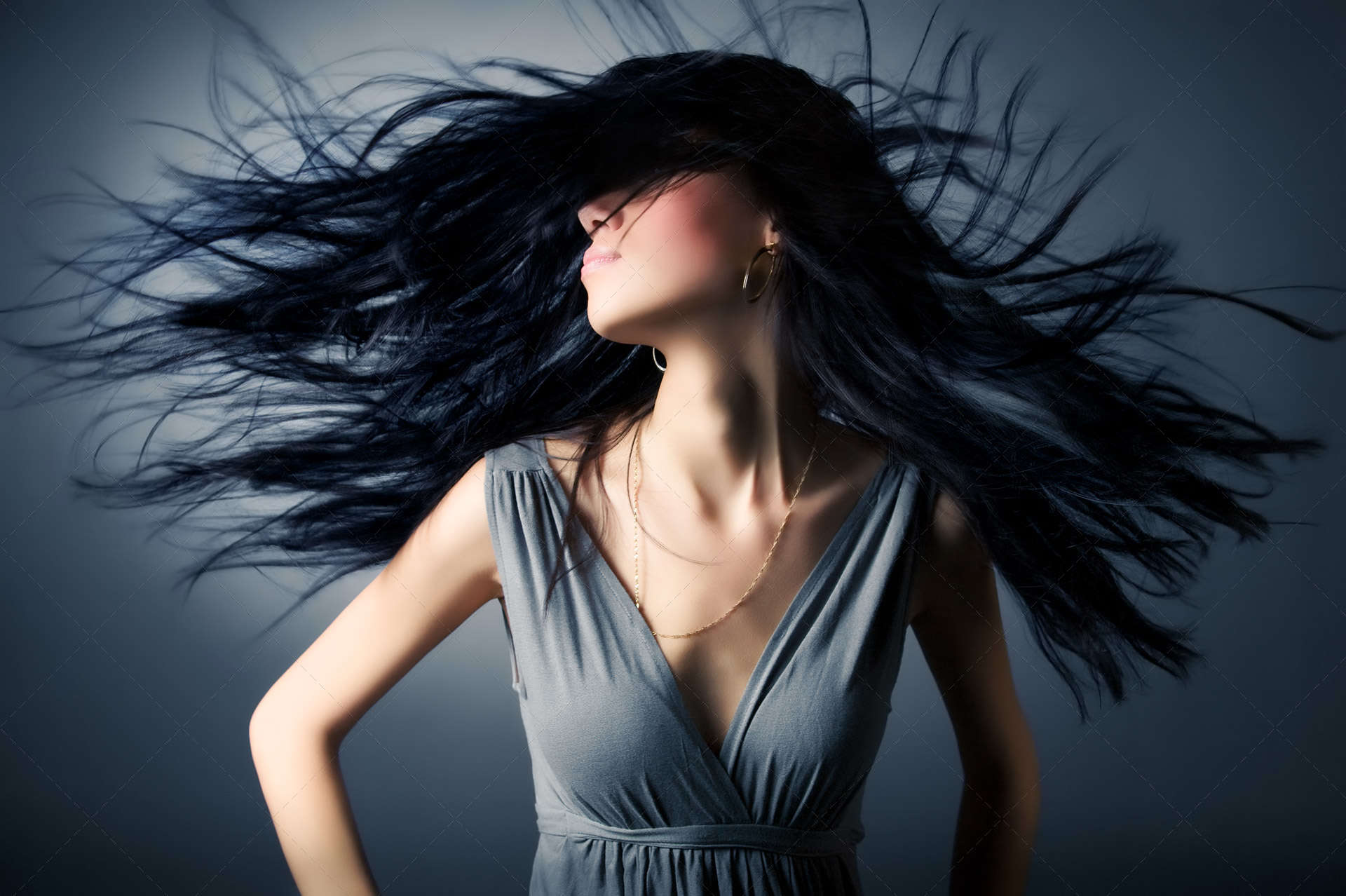 Para el volumen de los cabello la mostaza la máscara para los cabellos