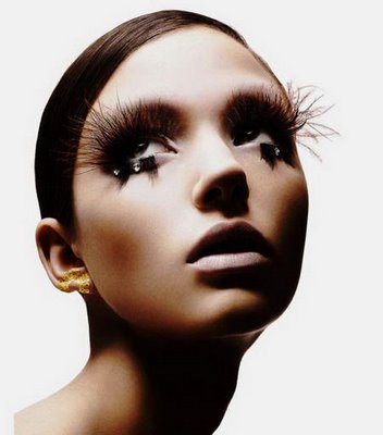 kakuyasu-ushiide-shu-uemura-false-eyelashes-collection
