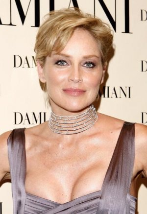 2008_0924_wireimage_sharonstone_0