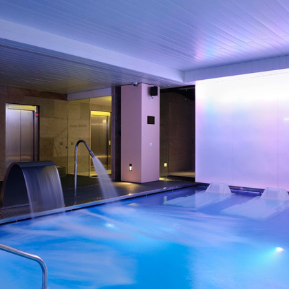 piscina-interior-aquabeds