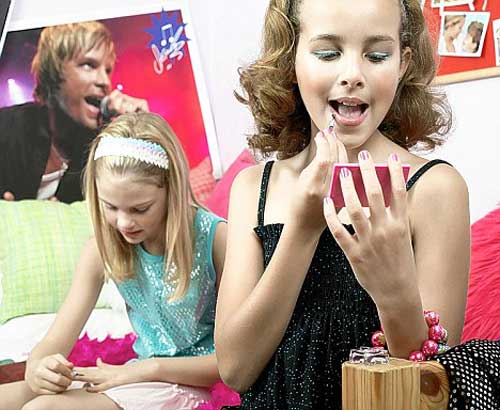 makeup-little-girls
