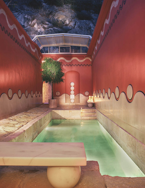 red-therapy-bath