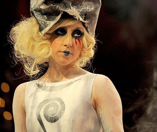 Lady-Gaga-make-up