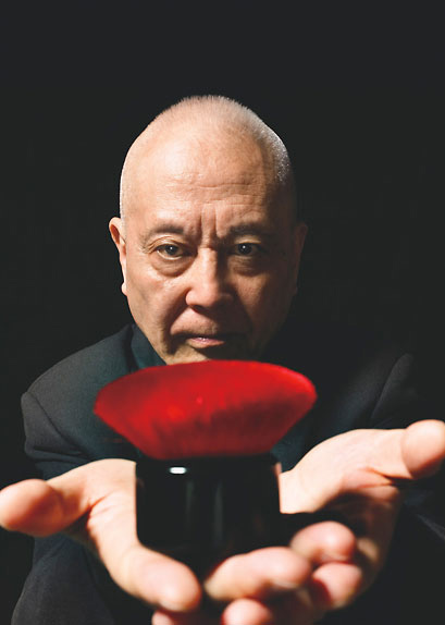 Shu Uemura, el maquillaje con filosofía e historia de estilo japonés | BellezaPura Shu Uemura, el maquillaje con filosofía e historia de estilo japonés | BellezaPura