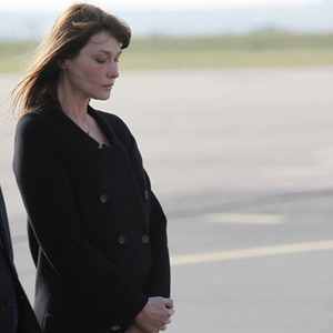 OK-bruni-embarazada-cl