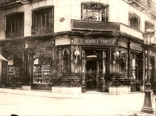 Imagen de la fachada de la primera tienda de Álvarez Gómez