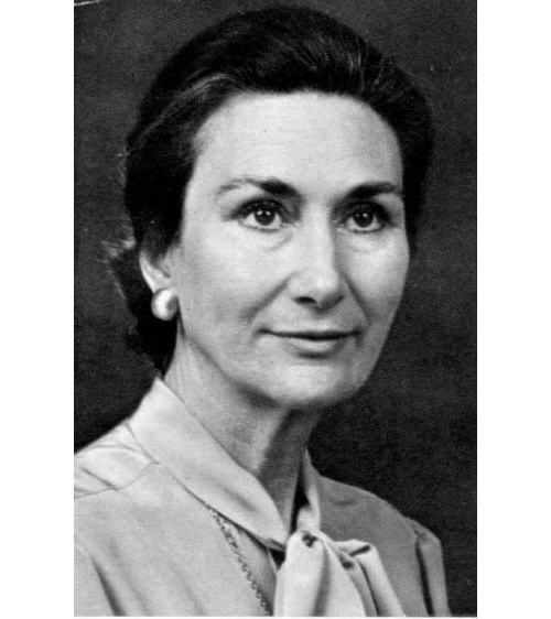 Hay muy pocas fotos de Ana María Lajusticia, he tenido que coger una no muy reciente