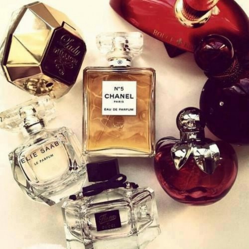 Equivalenza, Etnia, Asemenjanza, copias de perfumes lujo a low | BellezaPura