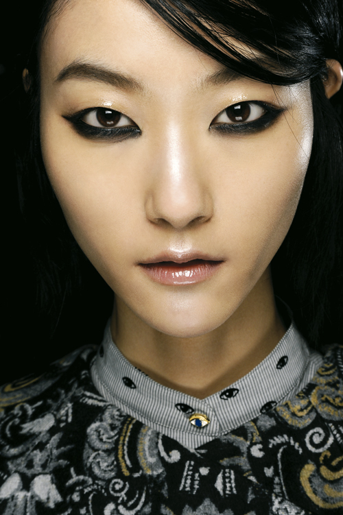 tendencias-maquillaje-ojos-otono-invierno-2013-2014-kenzo