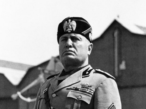 Los perfumes de la guerra mussolini