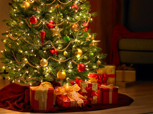 arbol-navidad-con-regalos