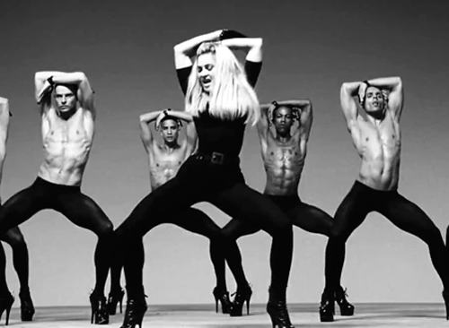 Madonna bailando a golpe de leggings