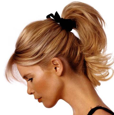 Claudia-Schiffer-Ponytail-Hairstyle