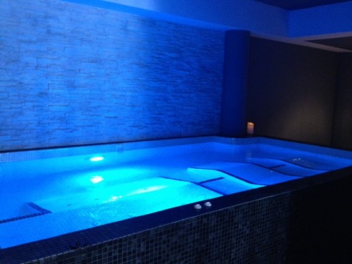piscina spa health therapy
