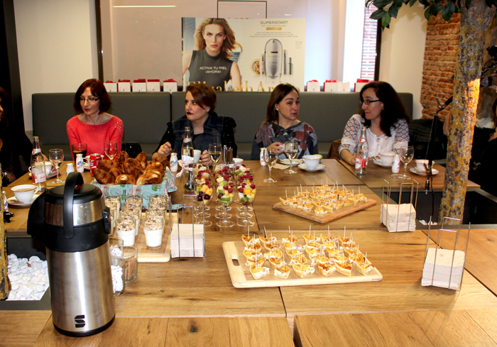 taller-superstart-elisabeth-arden-belleza-pura-desayuno2