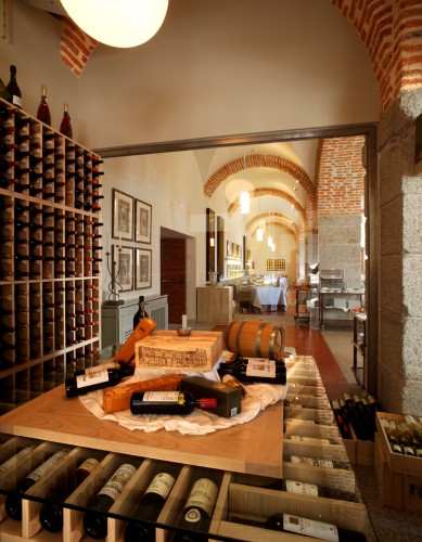 La Granja Casa Infantes Vinoteca