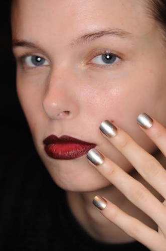 TendenciasNYFW-nails-MorganTaylor