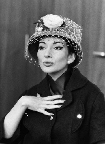 maria callas eyeliner ojos de gata maquillaje al negro eyeliner bellezapura maria callas eyeliner ojos de gata maquillaje al negro eyeliner bellezapura