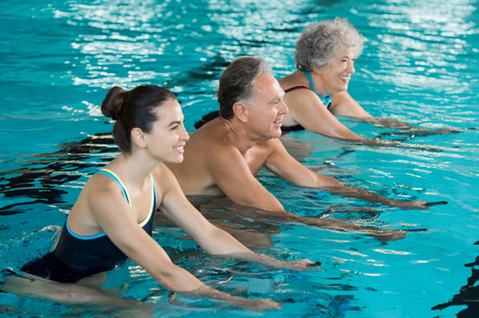 deportes-de-piscina-ejercicio-veraniego-2