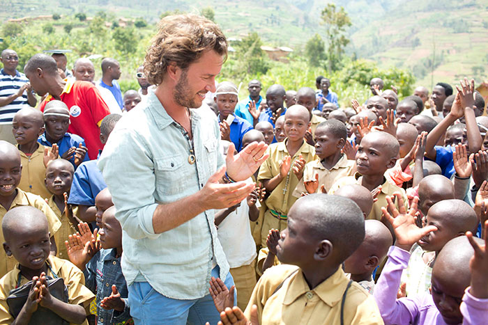 Toms Calzado Solidario Blake Mycoskie 2