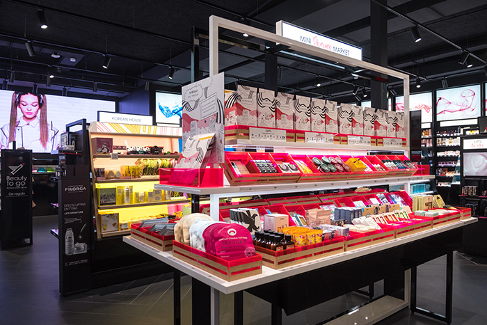 Sephora cumple 20 años al servicio de la belleza | BellezaPura Sephora cumple 20 años al servicio de la belleza | BellezaPura