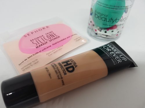 MAQUILLAJE MANCHAS OJERAS MAKE UP FOR EVER SEPHORA BEAUTY BLENDER