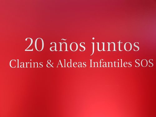 Clarins Y Aldeas Infantiles Sos 2018