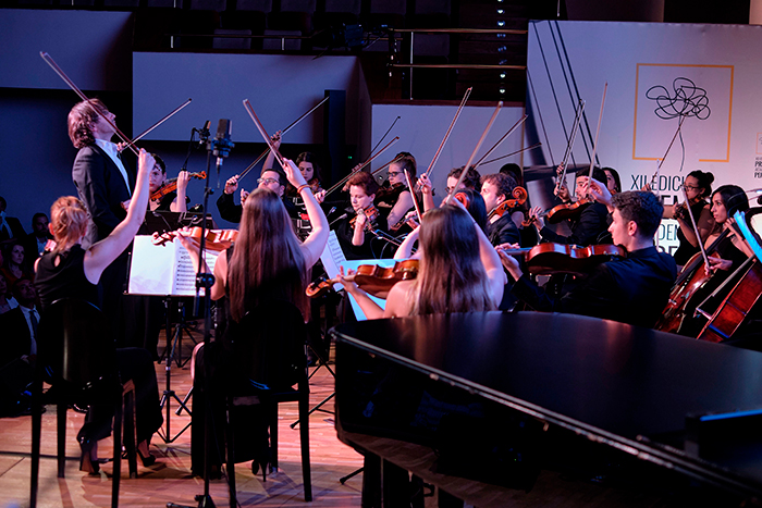 Premios Academia Del Perfume Concierto