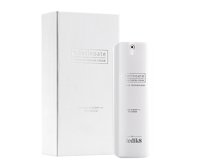 R Retinoate Eye Serum de Medik8 victoria-beckham-2