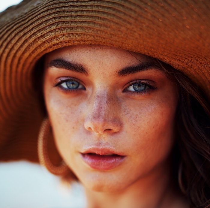 Cosméticos Para Manchas Solares, ¿de Verdad Las Quitan O No?