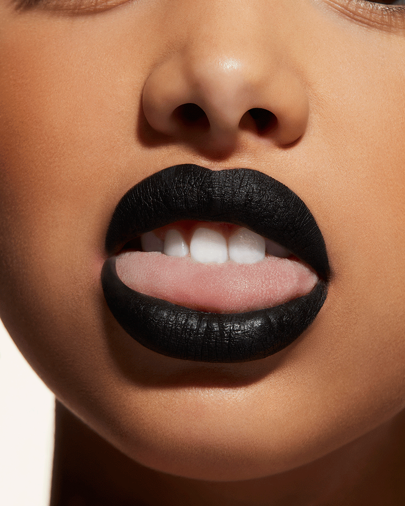 Barra De Labios Negra Mac Cosmetics 2022