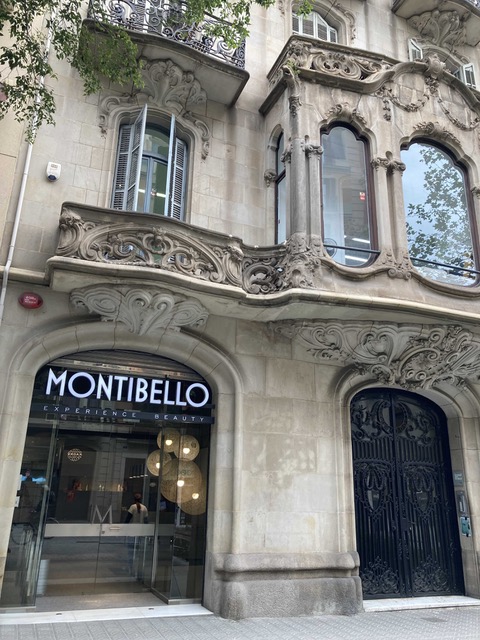 Montibello.fachada