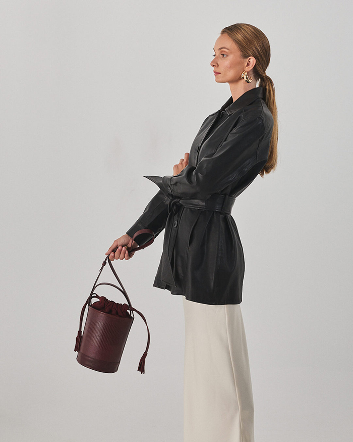 Monpiel Bolso Cubo Serpiente Burdeos Y Trench Negro