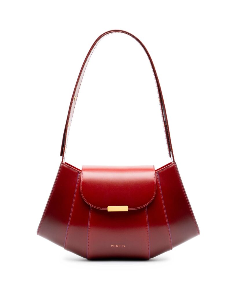 5. TATU HOBO FUMEE WINE MIETIS
