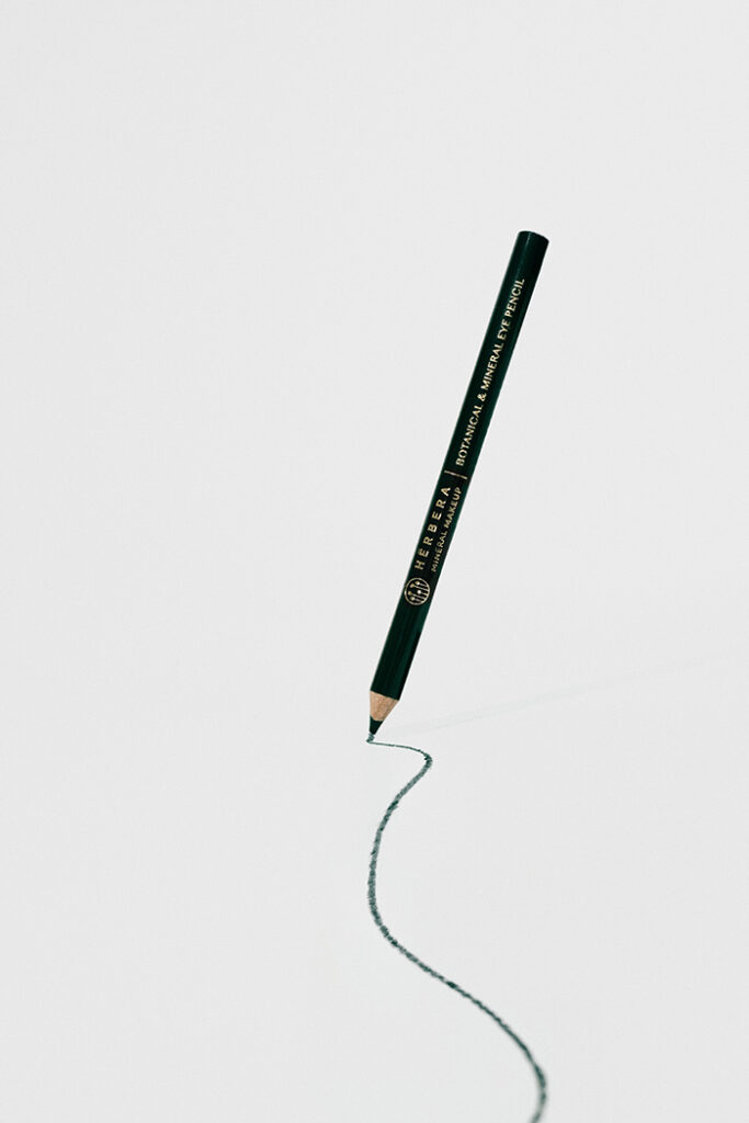 Ldelineador De Ojos Herbera Cosmetics Natural Negro
