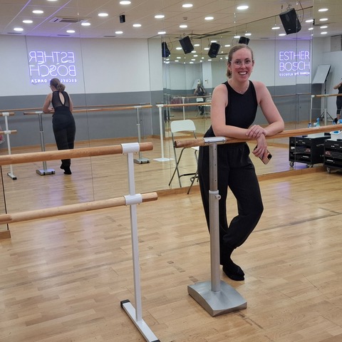 Gina. Profesora de baile anti estrés