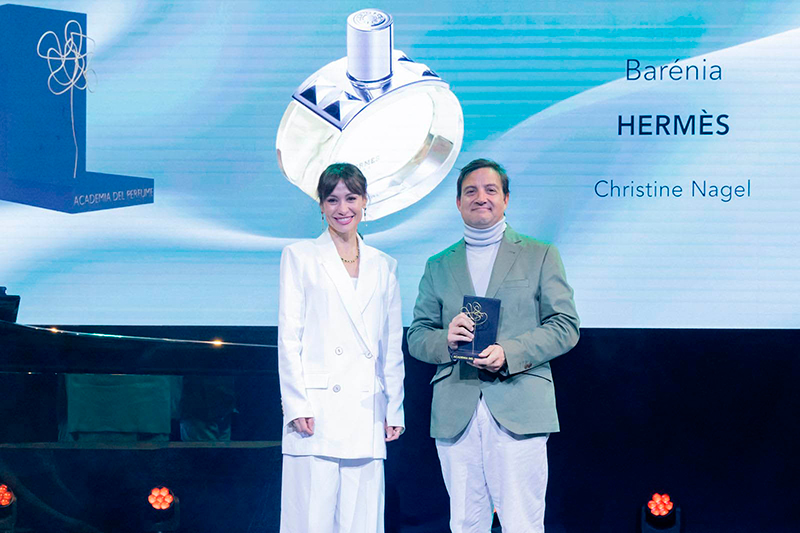 Fragancia Femenina Premiada 2025