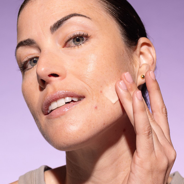 Azelaicradiancefacetreatment 2 Large Default