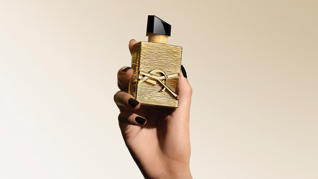 4. Ysl Dmi Fraw Libre Edp Vanille Couture 25 Content That Sells 50ml In Hand Landscape 1920x1080px 3614274323511 Rgb (1)