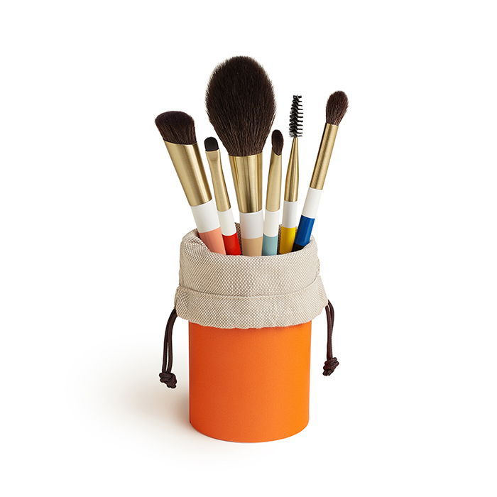 Les Pinceaux Hermès Les Voyageurs © Studio Des Fleurs