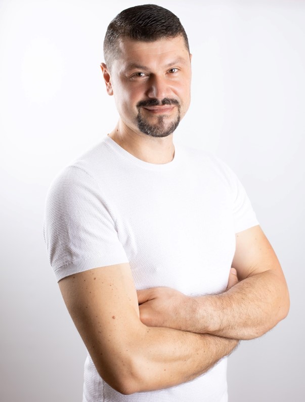 Sergiy Galchenko (@kinesiocoach)