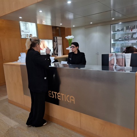 Tratamiento Axion de Mesoestetic en Arsenal Femenino Barcelona